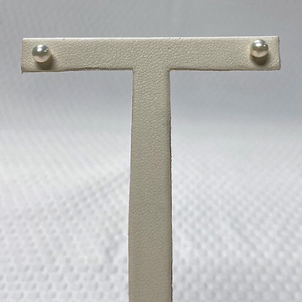 Pearl Studs 4mm