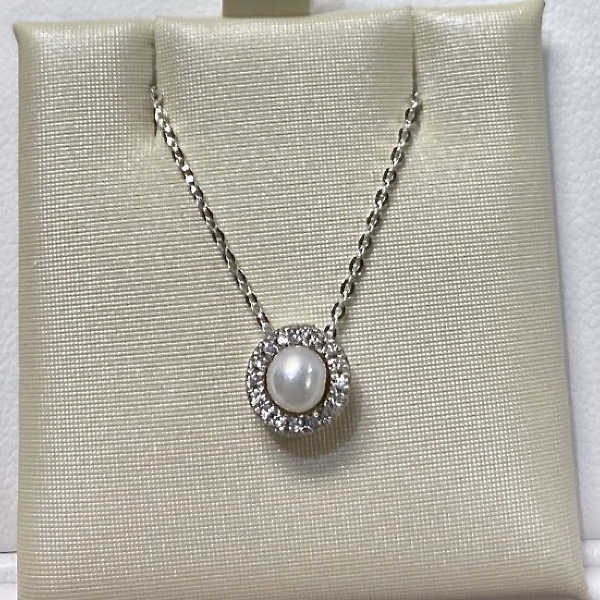 White Gold 10kt. Pearl 4.5-5mm & Diamond Pendant