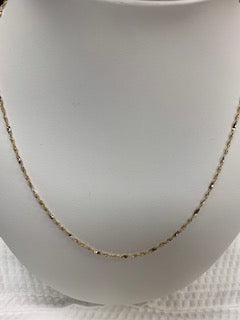 10 kt yellow and white gold Singapore chain 20"