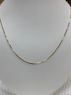 10kt yellow gold box chain medium 20"