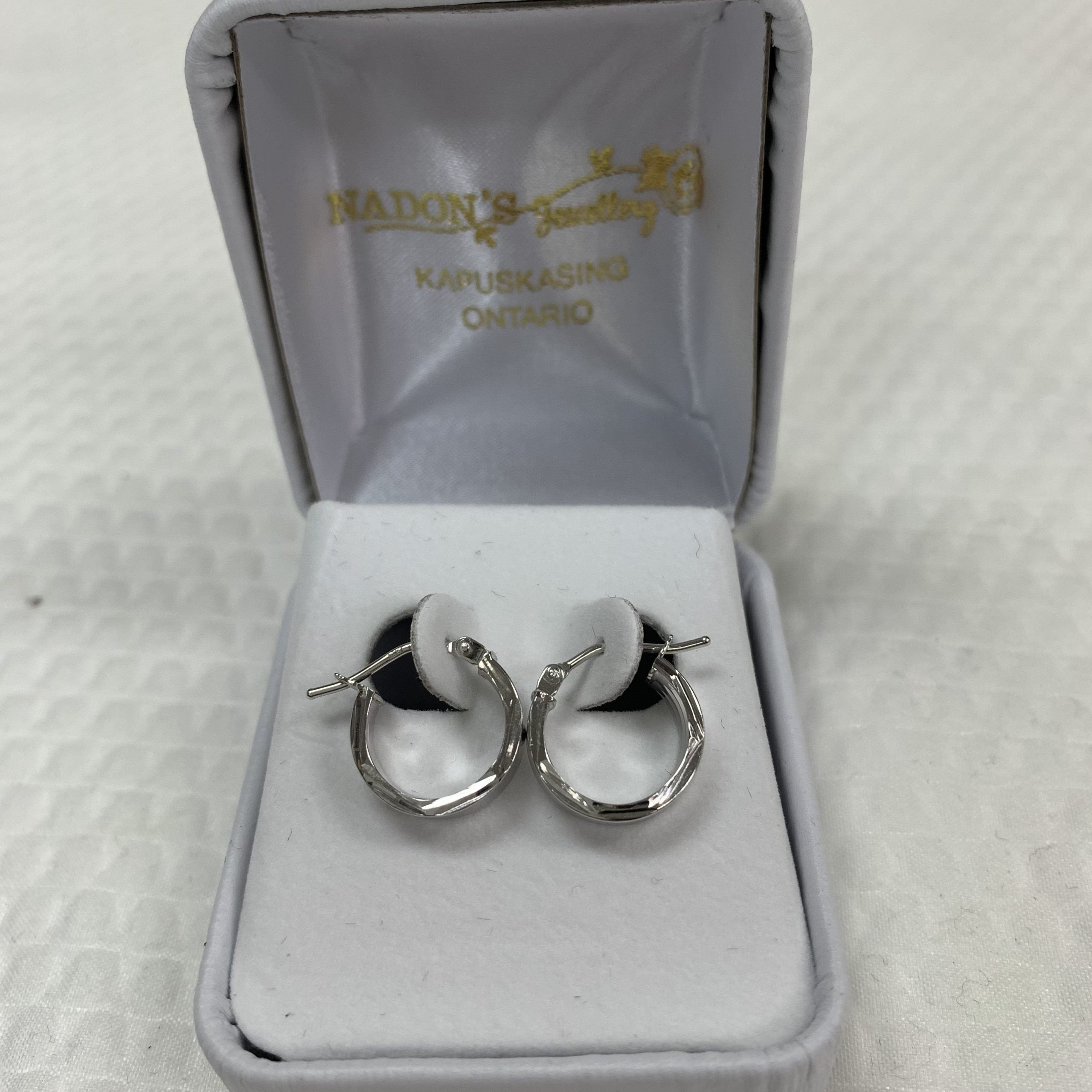 10kt White Gold Hoop Earrings