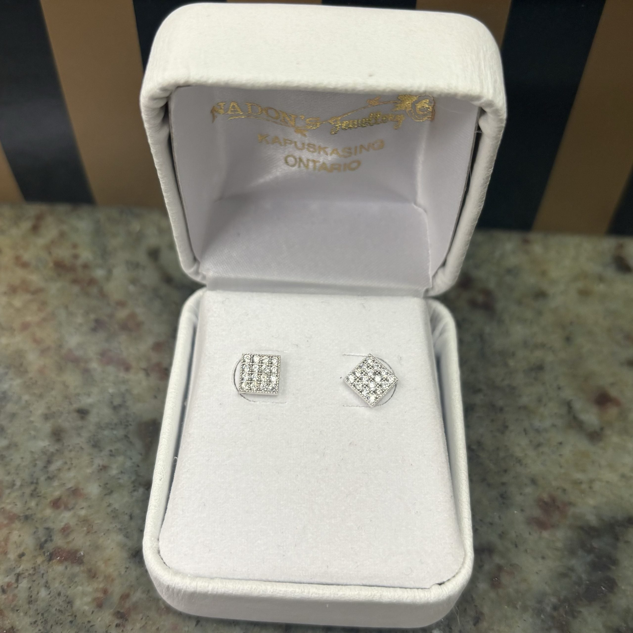 10kt square cubic studs