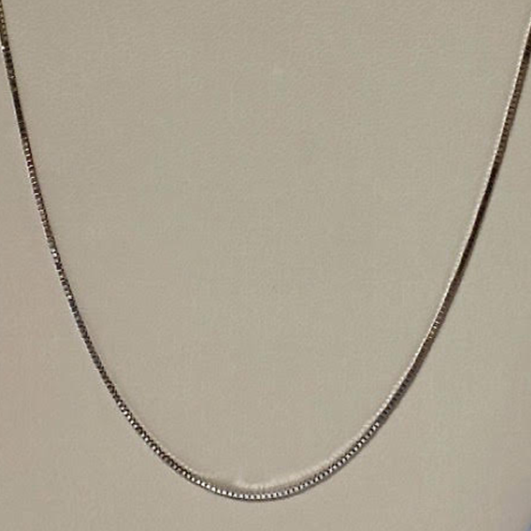 White Gold 10kt. Medium Box 16"