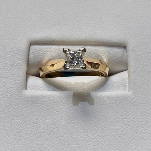Rose Gold 14kt. Princess Cut Solitaire Diamond 0.50ct