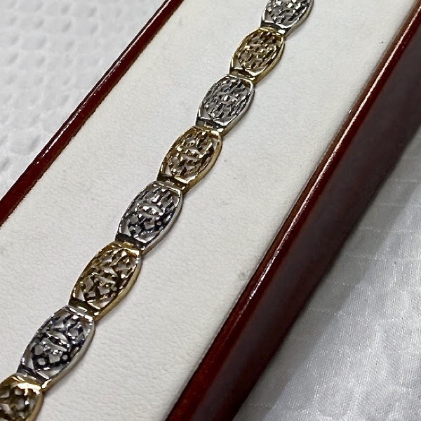 White & Yellow Gold 10kt. Bracelet