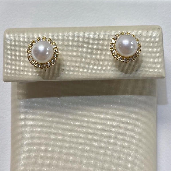 Yellow Gold 10kt. Pearl 4.5-5mm & Diamond Studs