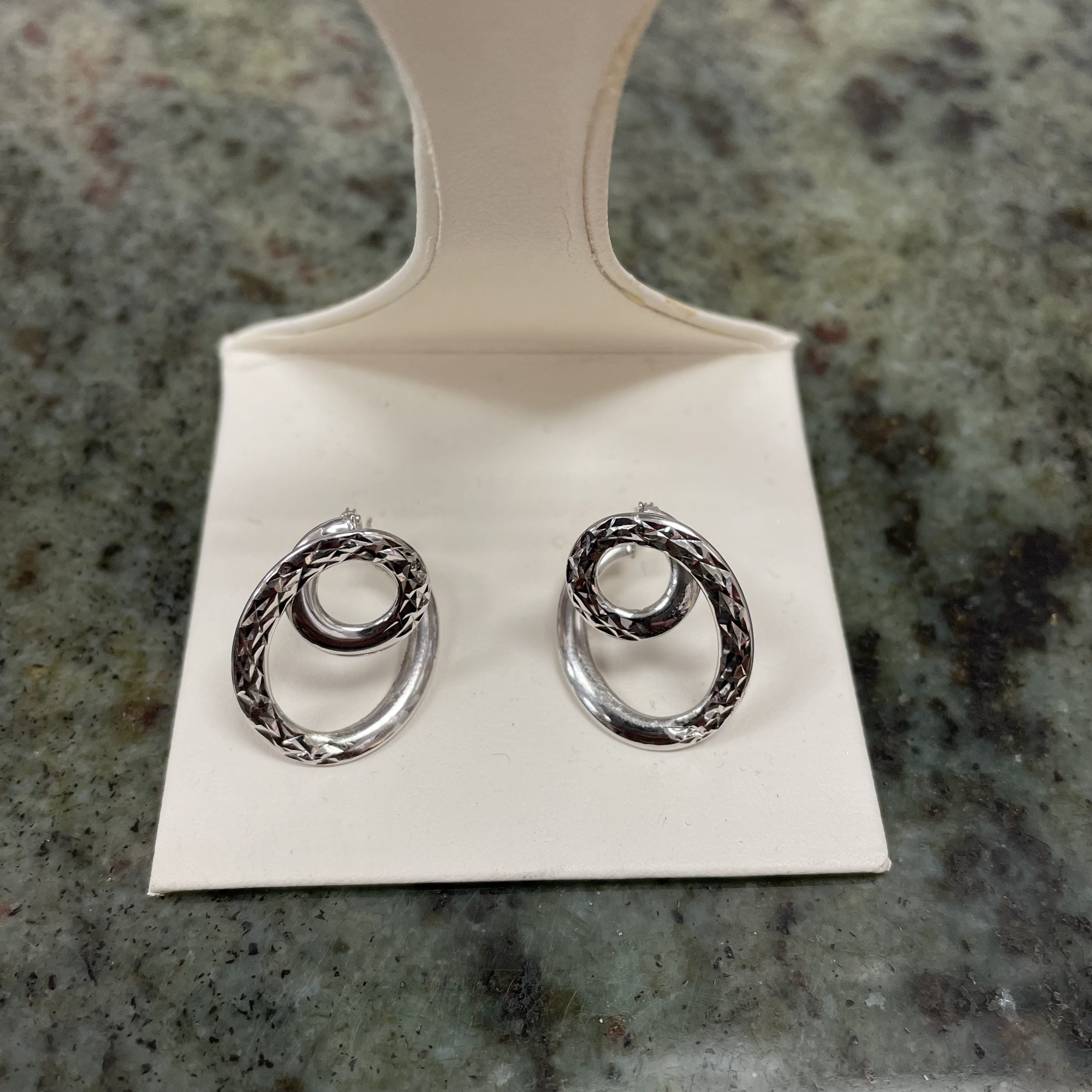 10kt white gold hoop earrings