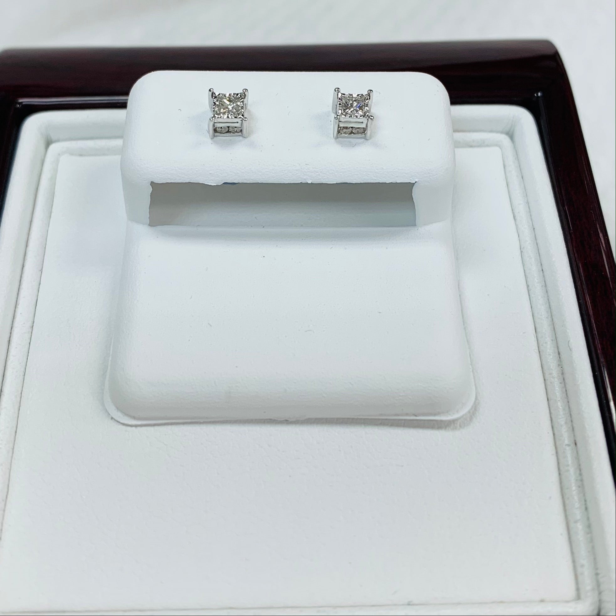14kt White Gold .25cttw Princess Cut Diamond Studs