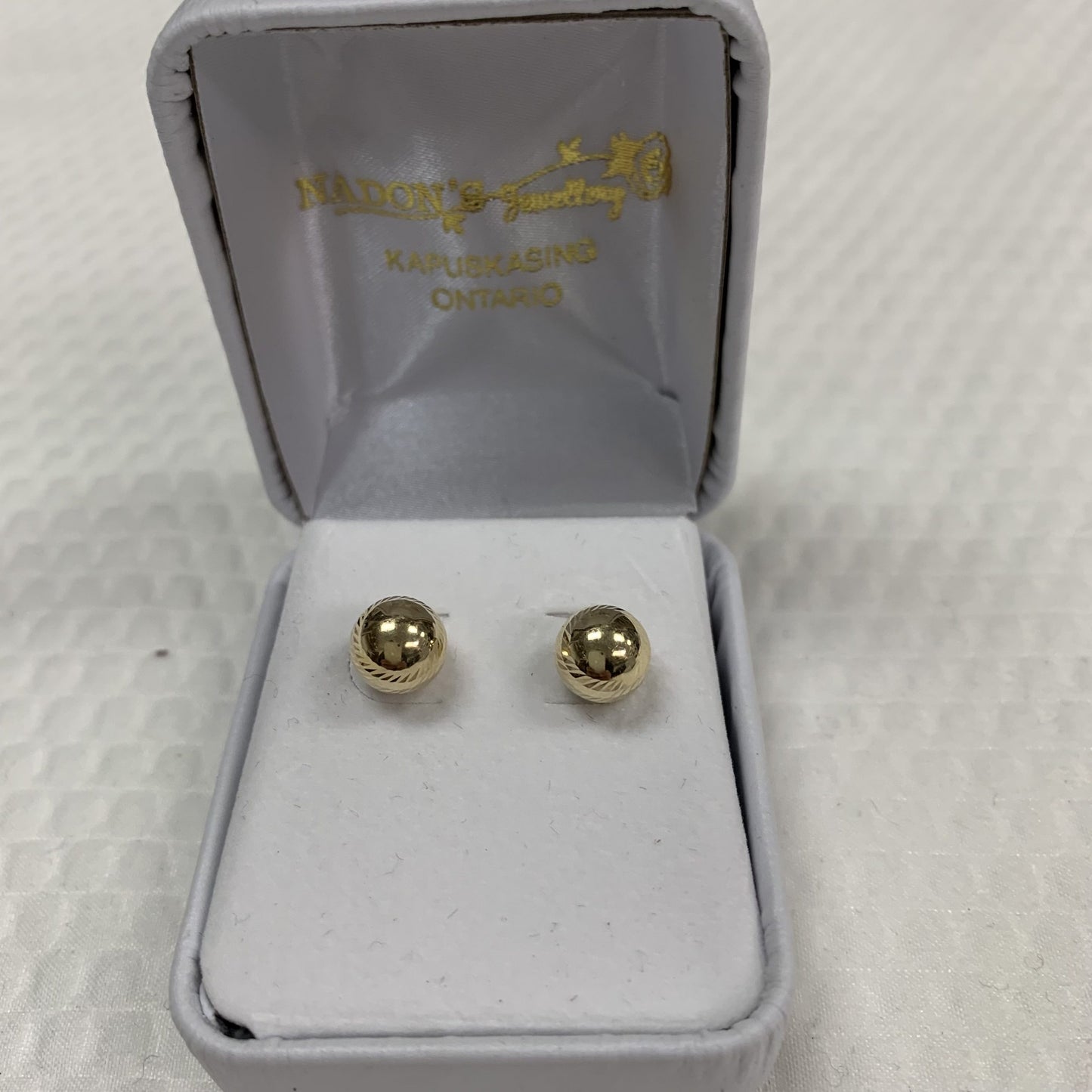 10kt Yellow Gold Stud Earrings