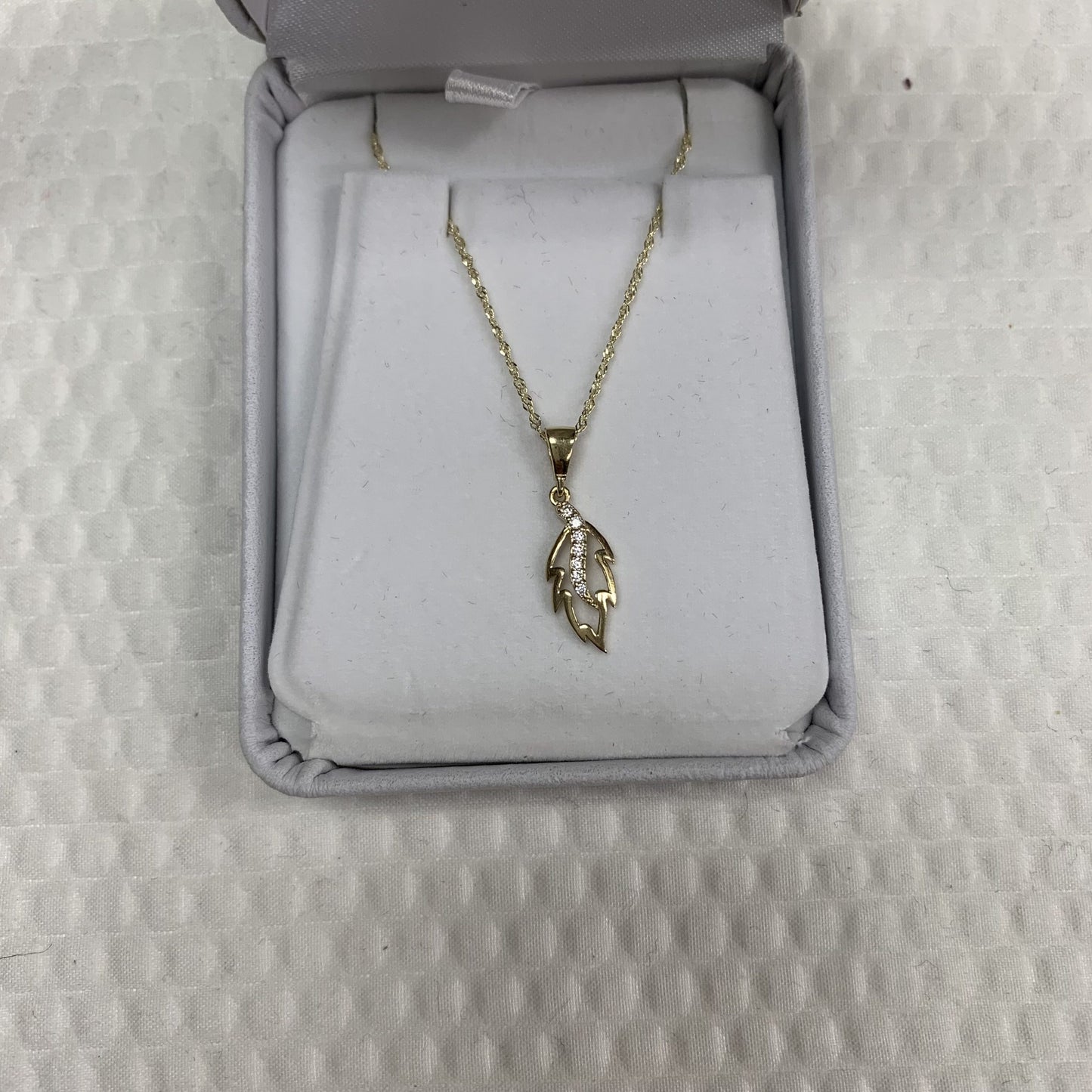 10kt Yellow Gold Cubic Feather Pendant