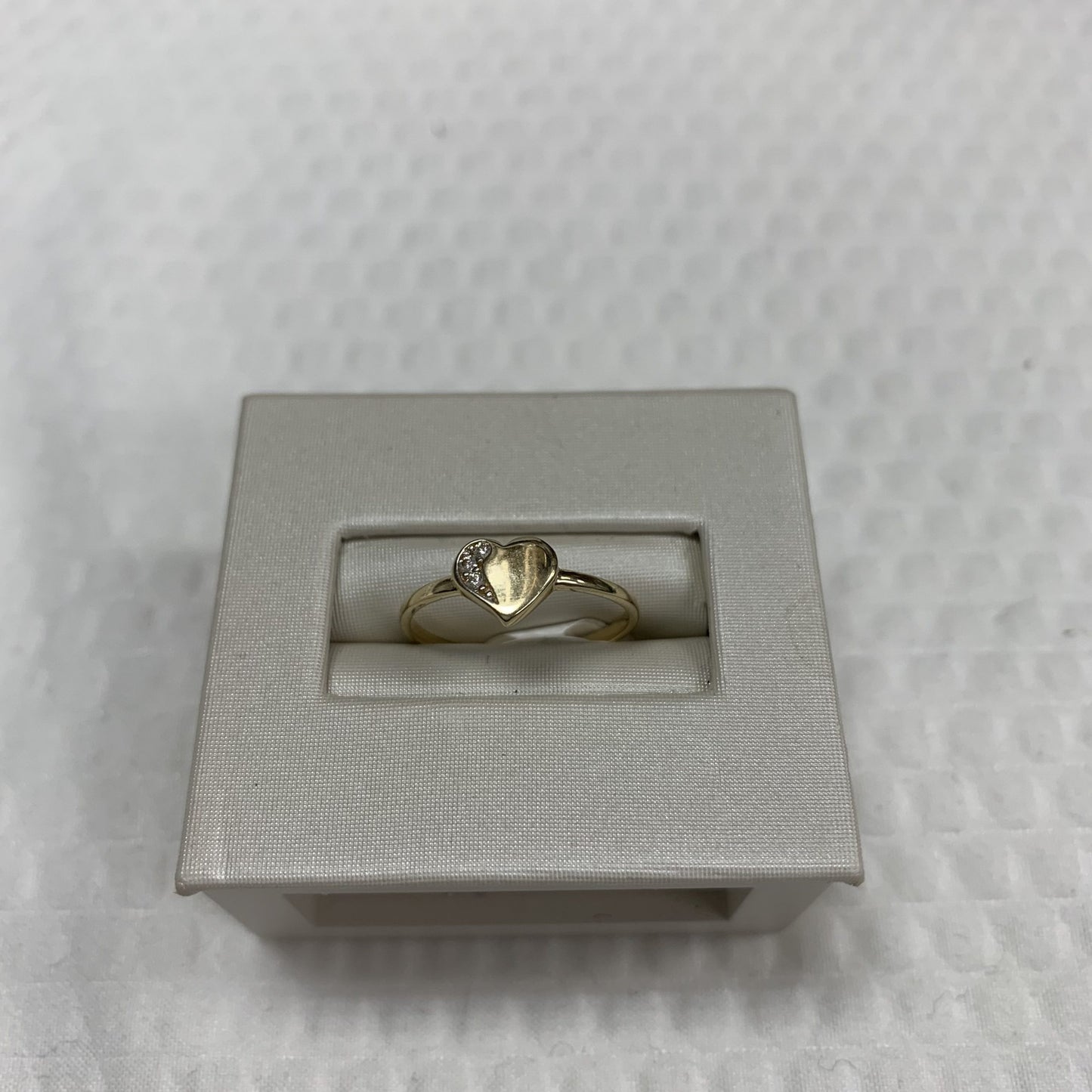 10kt Yellow Gold Cubic Heart Ring