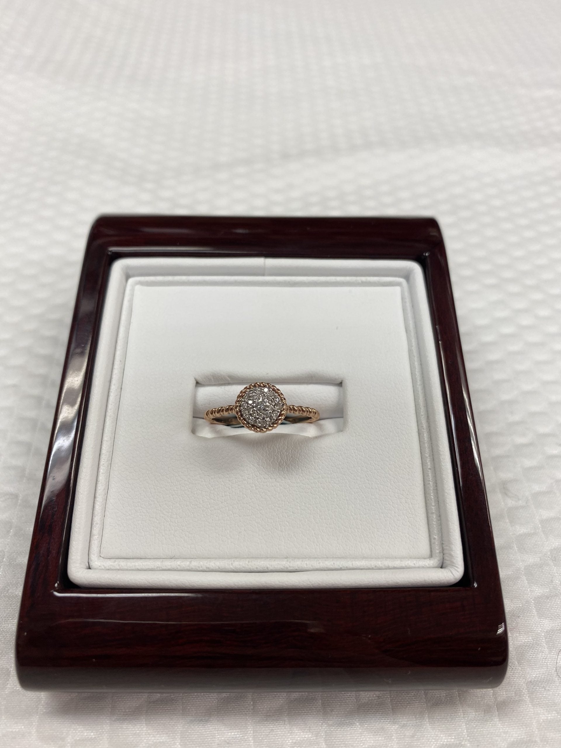 10kt Rose Gold Diamond Ring