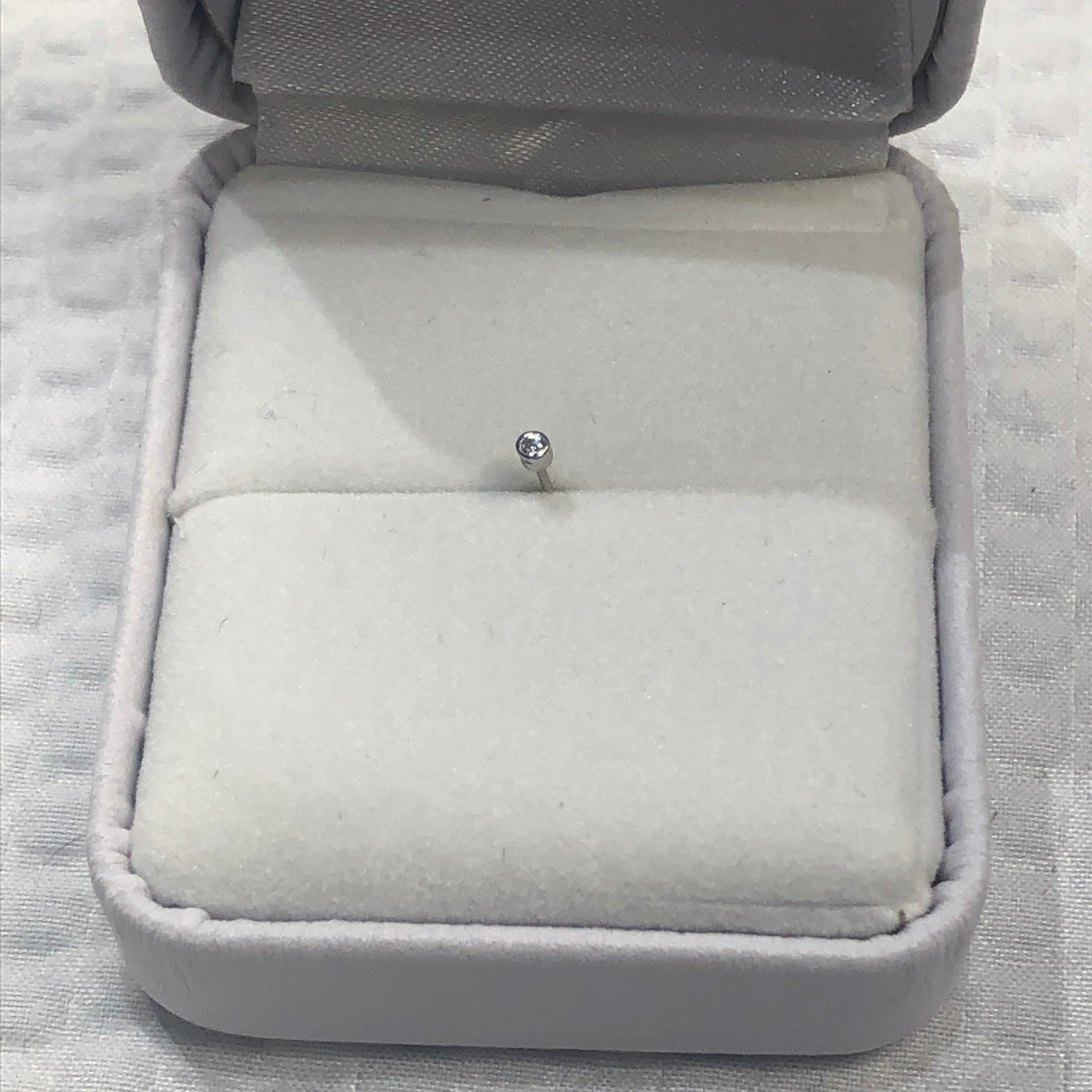 White Gold Bezel 14kt. Diamond Nose Stud