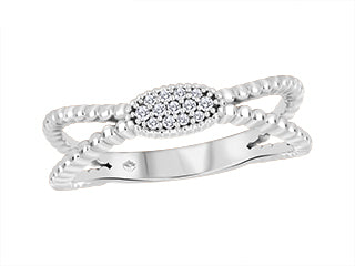 10kt white gold diamond ring