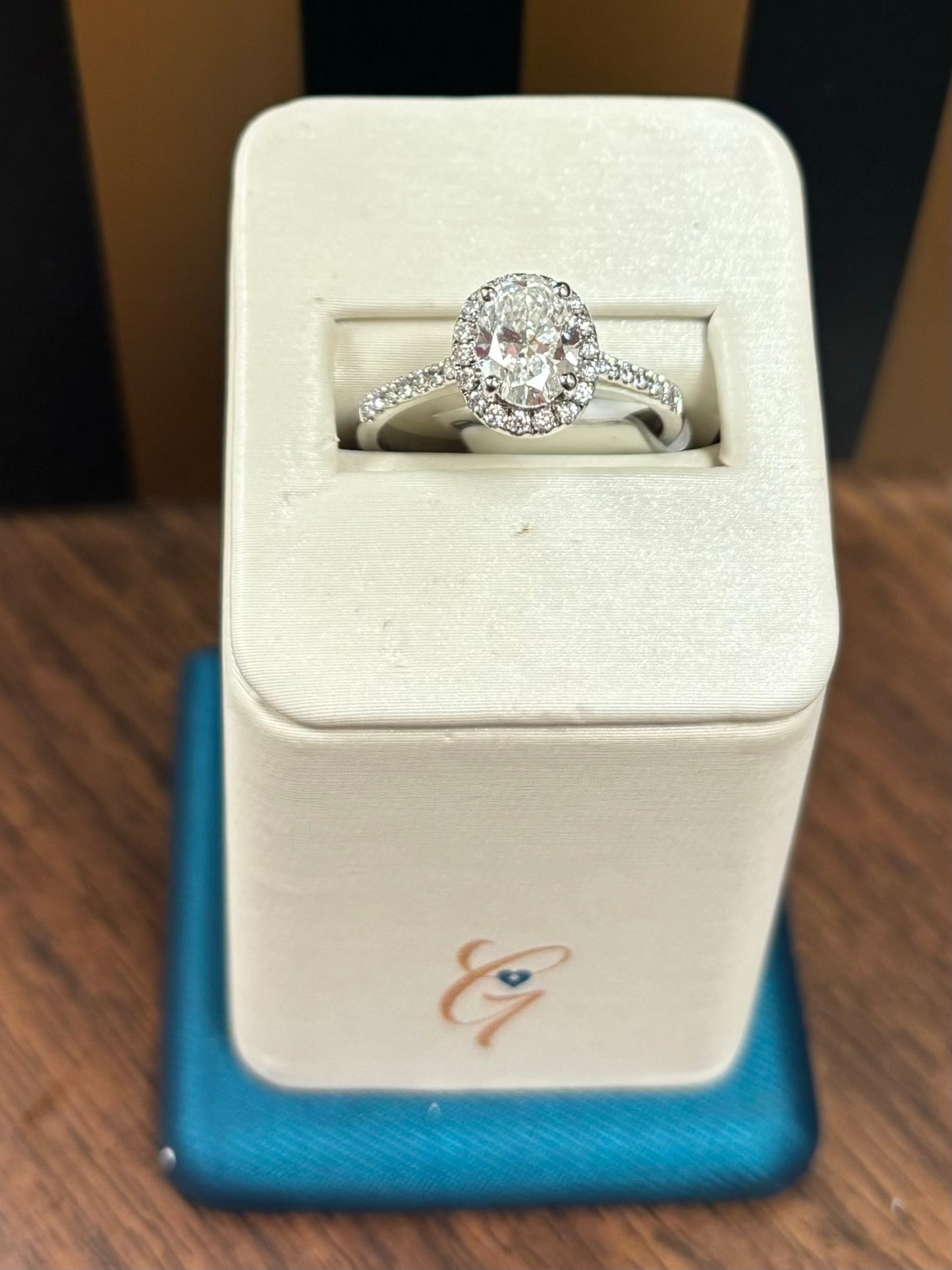 14kt white gold 1.40cttw oval lab grown diamond ring with halo