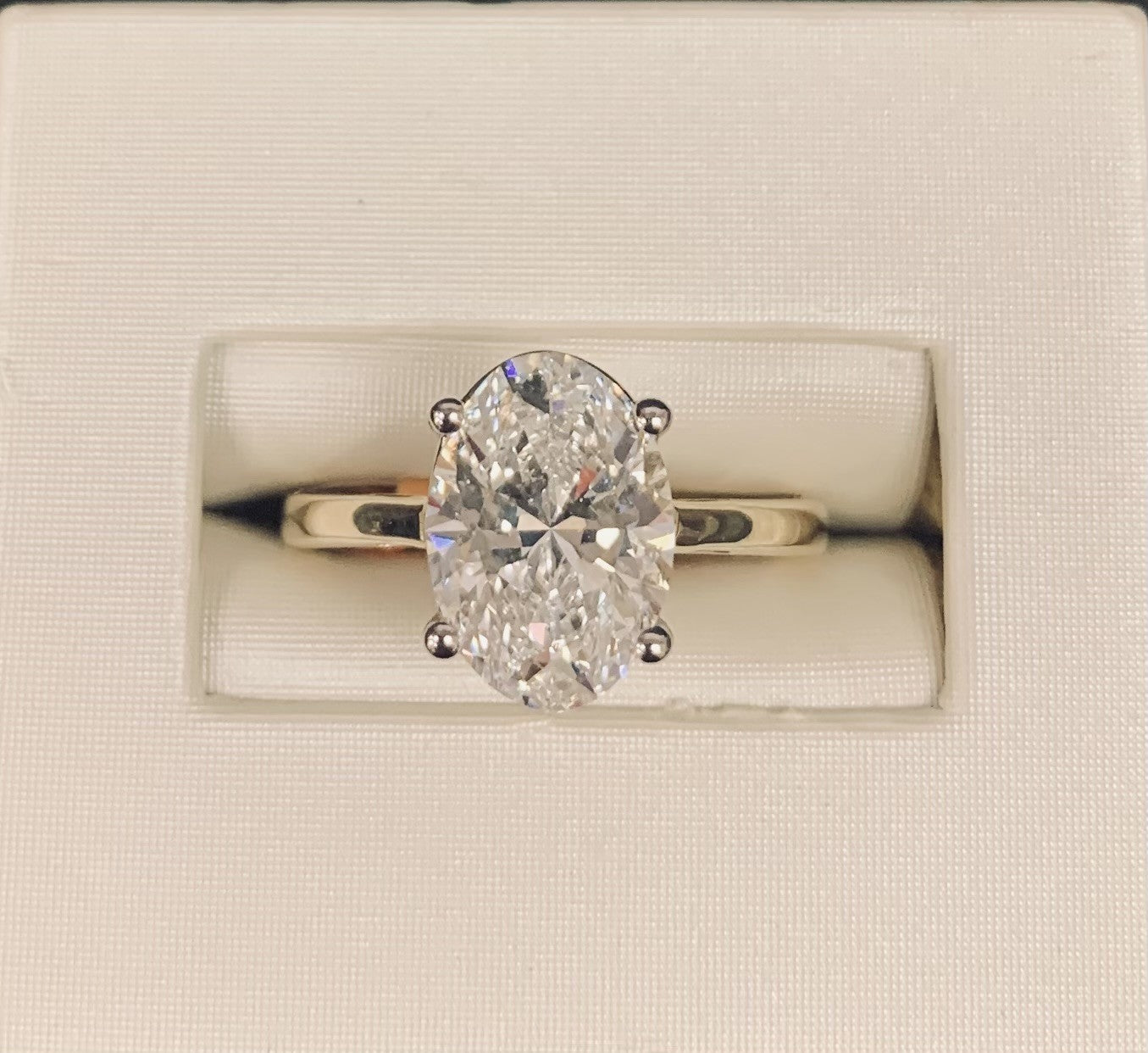 14kt yellow gold 3.00ct oval lab grown diamond ring
