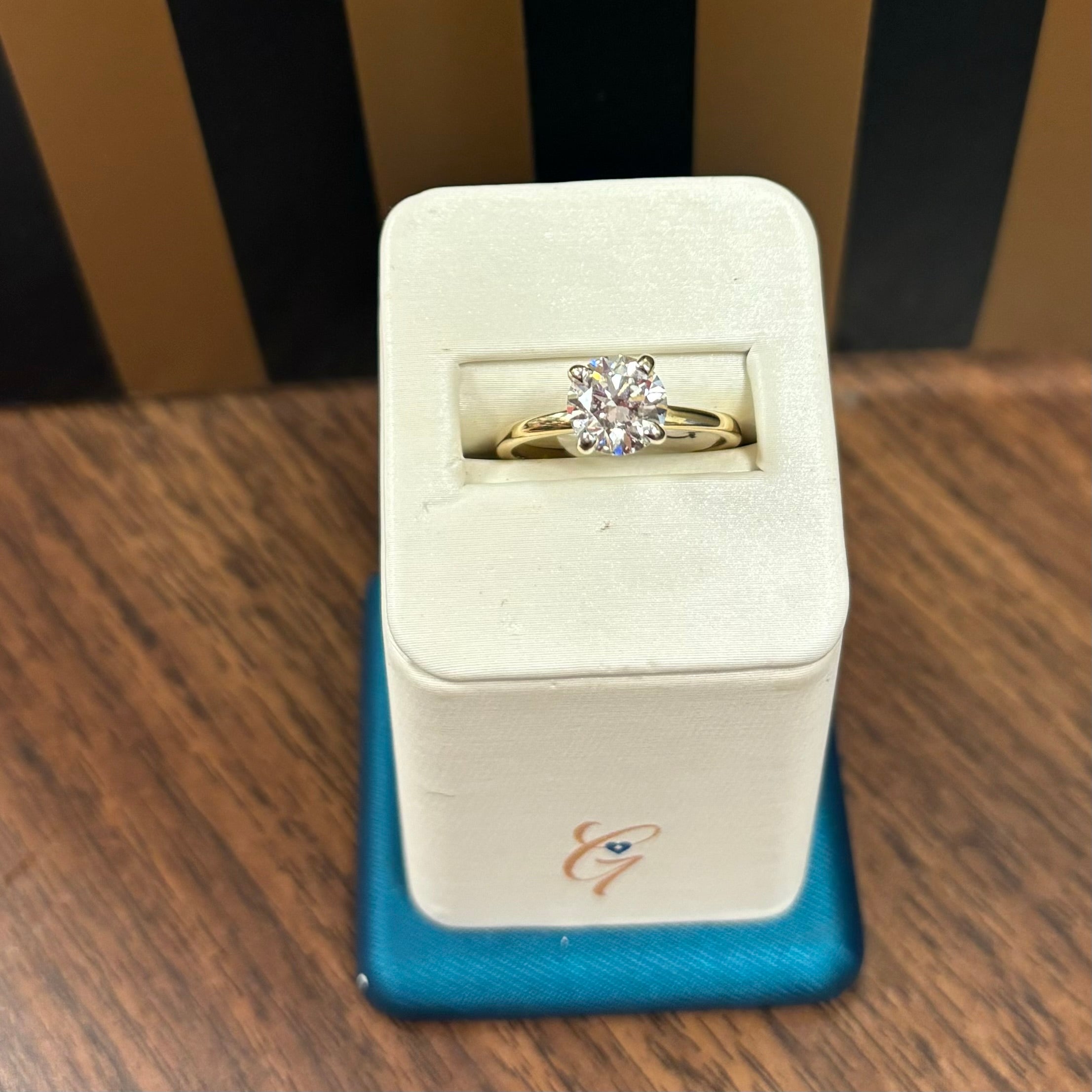 14kt yellow gold 1.50cttw lab grown diamond solitaire